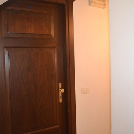 Suites Imperiali Guest House Roma Exterior foto